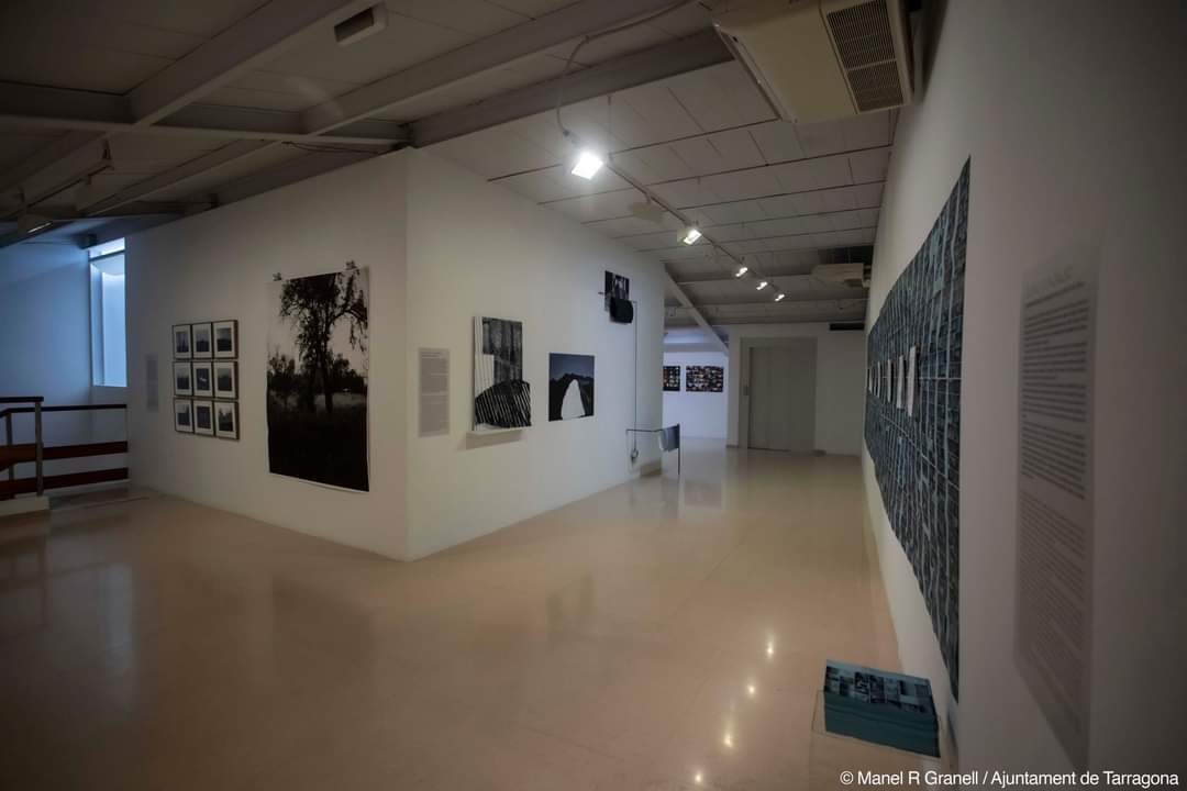 TGNturisme's tweet photo. 📸 La #fotografia torna a tenir presència a #Tarragona. Visita l'exposició #ScanReview del #CentredArtTGN.
↪️ Hi trobaràs una selecció de l'obra de 10 fotògrafs d'edicions anteriors del #FullContact
📆 Fins al 31 de gener
📍#CasaCanals
ℹ️ https://t.co/D9GRJkN6Bv
#SCANTGN https://t.co/zUjNW8Ci90