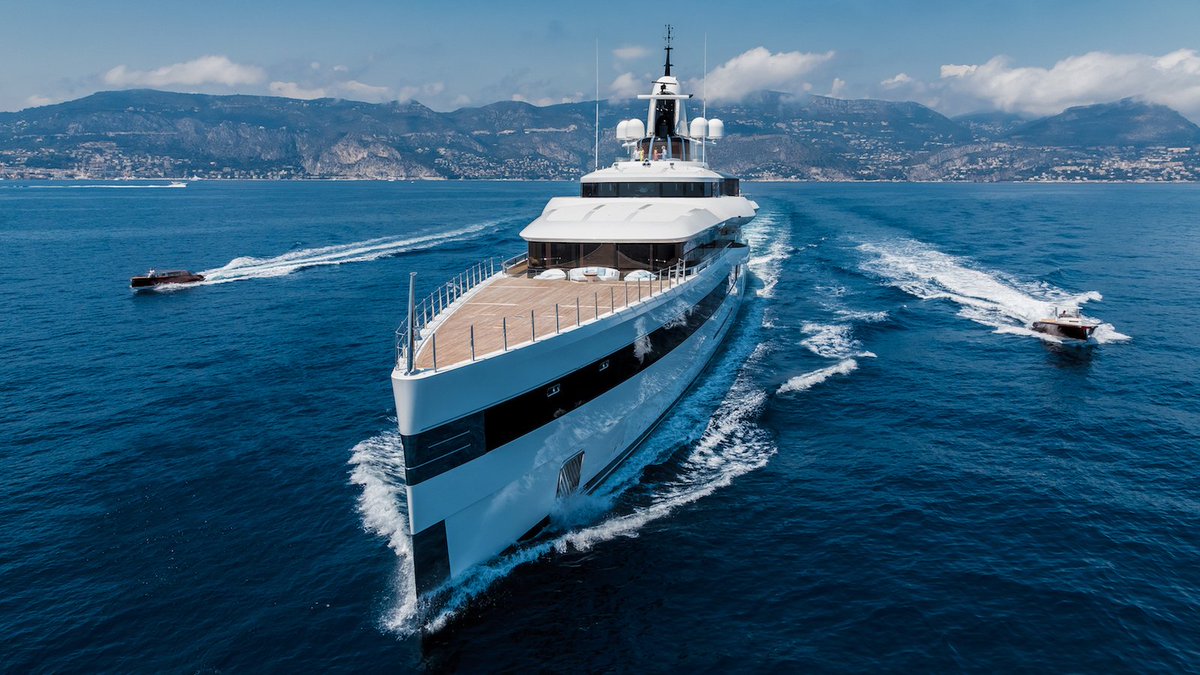 boatint's tweet photo. 93m @Feadship #yacht Lady S has exterior design by @michaelleachltd, while interiors are courtesy of Reymond Langton Design. Feadship De Voogt Naval Architects are responsible for the naval architecture.

Register to watch the ceremony: https://t.co/0qyzJBI846

Image: Edmiston https://t.co/XblxSFOFHV