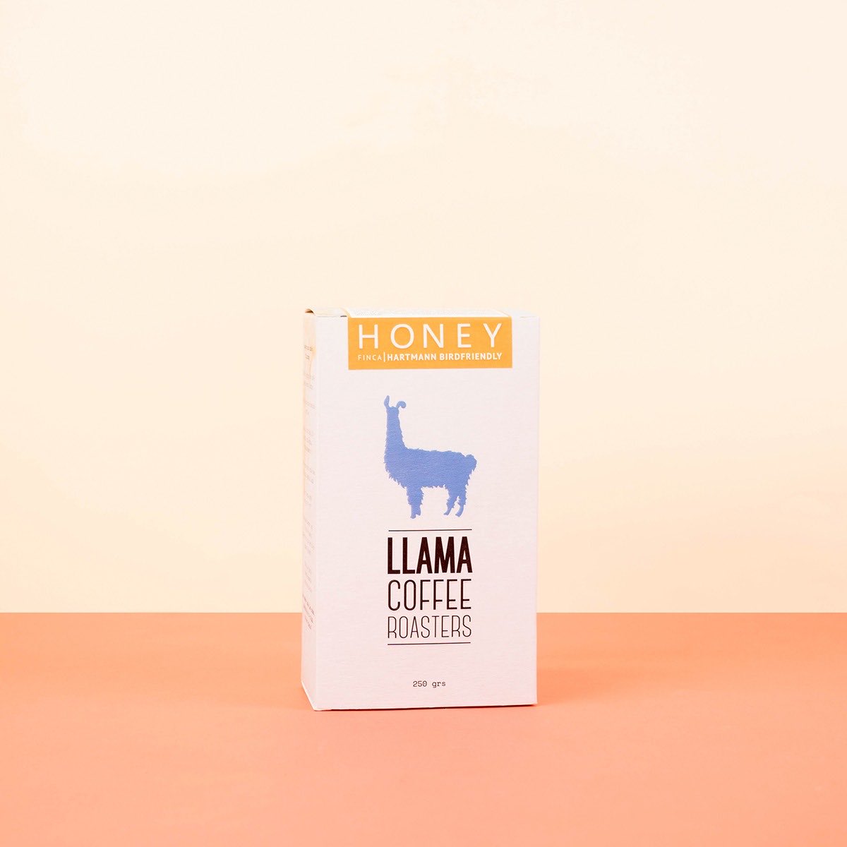 ManifiestoCafe2's tweet photo. Hoy nos vamos a Panamá, un destino clave para la producción de cafés de extrema calidad debido a sus microclimas y altura. El café Panama tostado por Llama tiene un beneficio Honey y es un café de gran dulzor, acidez balanceada y cuerpo ligero con notas afrutadas. #30días30cafés https://t.co/dEncxjuUkw