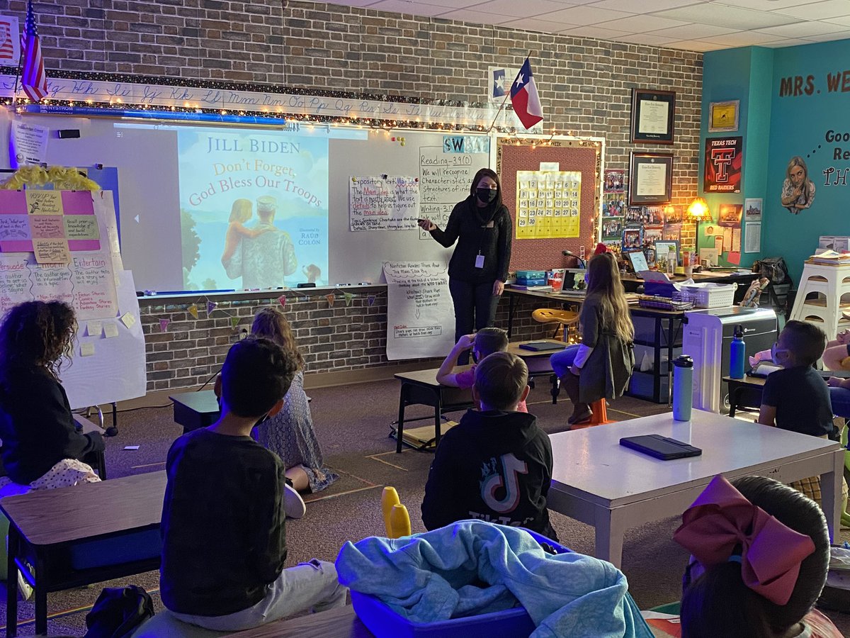 SmileyWeik's tweet photo. Thank you @tenilleshade for doing the best Veteran’s Day read aloud to our amazing 3rd grade Eagle Ridge Eagles! We loved it! 🇺🇸💙❤️👏🏼 @EagleRidgeKISD @kisdlit https://t.co/MaYduNYlak