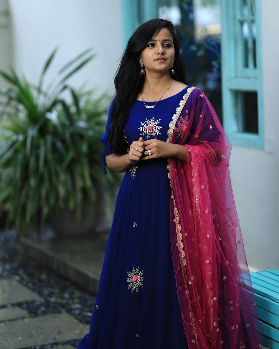 vaishnaviactor's tweet photo. 💙💙💙❤️❤️❤️
.
. https://t.co/DoTIBV64nA