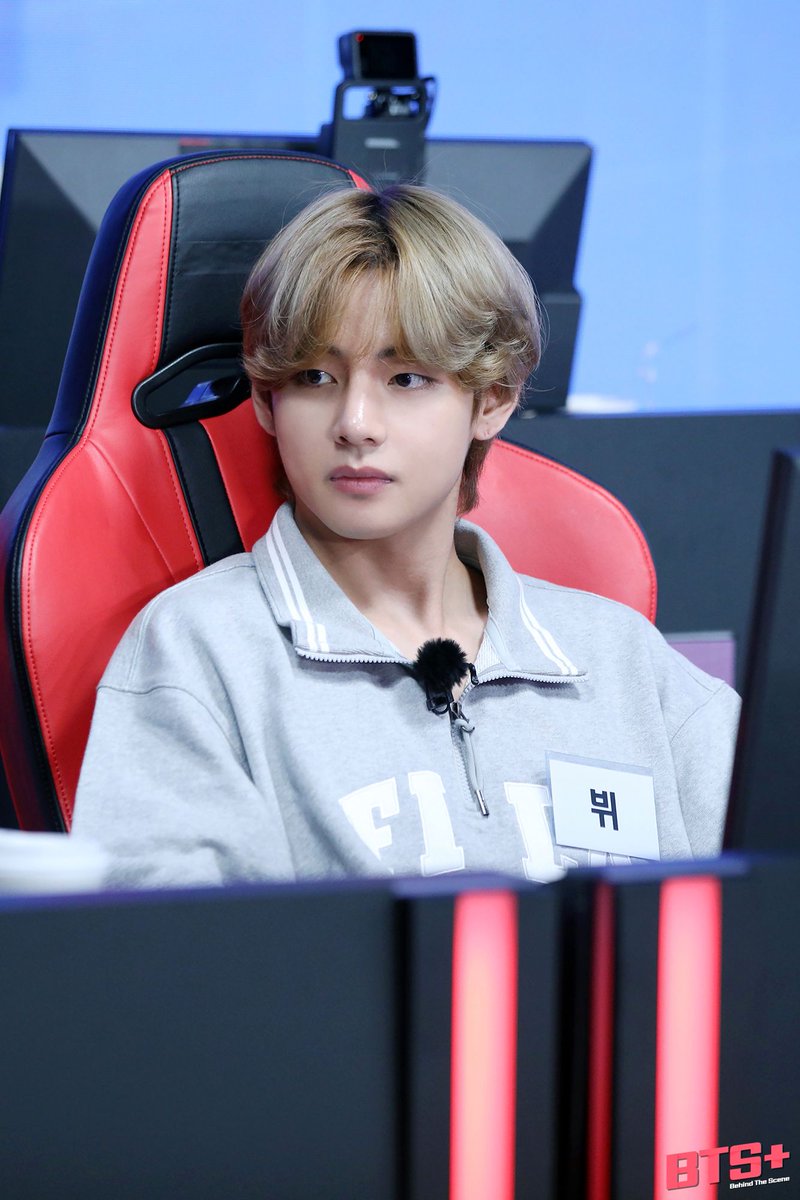 taekoobubbles's tweet photo. RUN BTS EPISODE 115 Taehyung ❤️💋😍

#KimTaehyung #Taehyung #TAEHUYNG #BTSV #v #V #KimTaehyung  #BTS_BE #BTS #runbts115 #RUNBTS https://t.co/toEiycIgHm