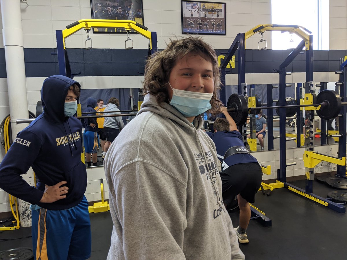 Layson Lucas's multi-rep squat max totaling 490 lbs is the best in school history. He topped Brayden Havrevolds lift of 470lbs set in 2017.
