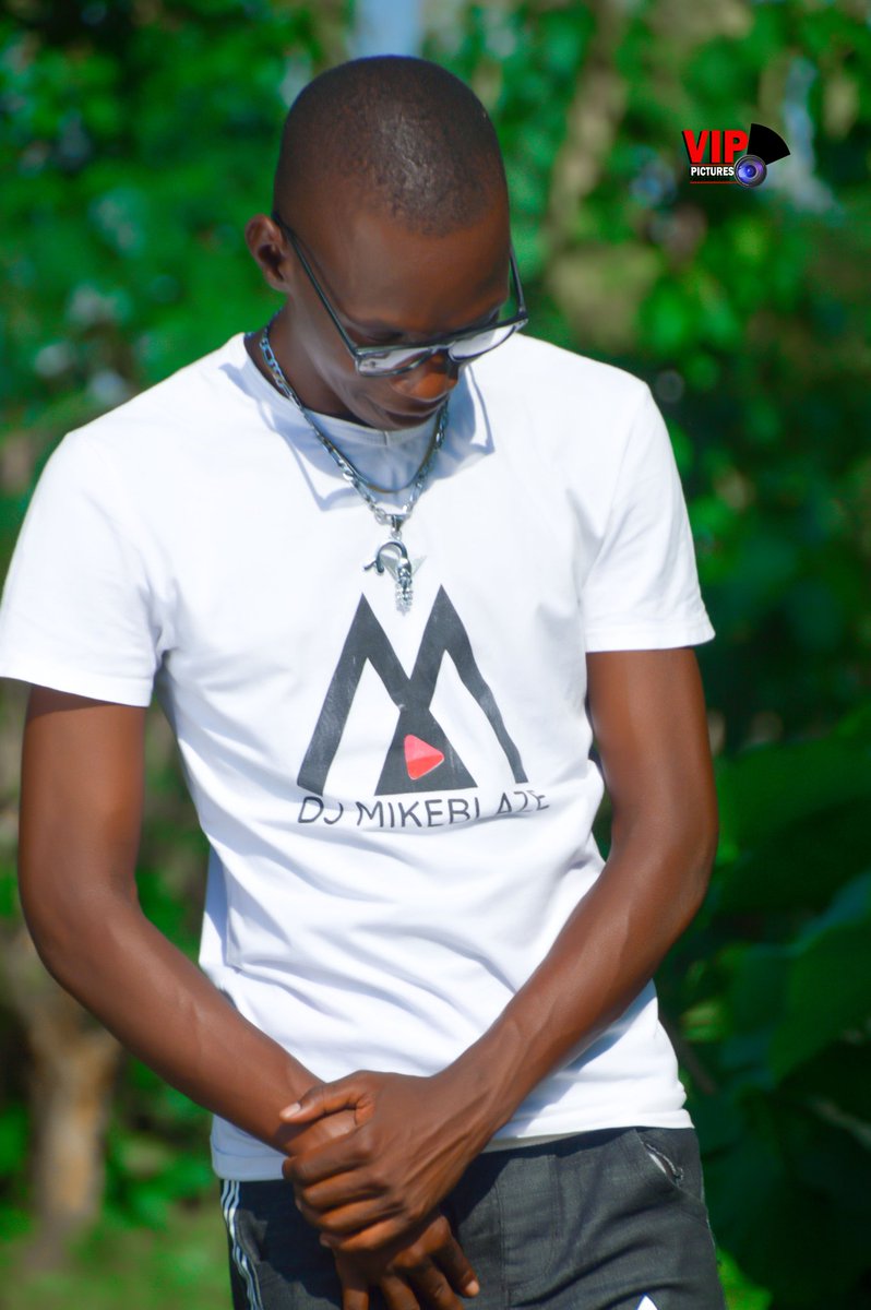 deejaymikeblaze's tweet photo. Open bars.......... Sanitizers are made out of alcohol
We can follow the SOPs
@Djkiss25
@DjAludah
@diaz_samprass @Speedo_Madi
@MrBreakfastLira
#DJMB
Capstone Music Inc https://t.co/aeUrWTMmJS