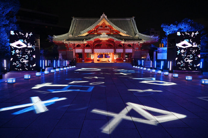 ZhugeEX's tweet photo. Some images from the PS5 launch celebration event at the Kanda Shrine in Tokyo, Japan. https://t.co/GDo3nRKzRM