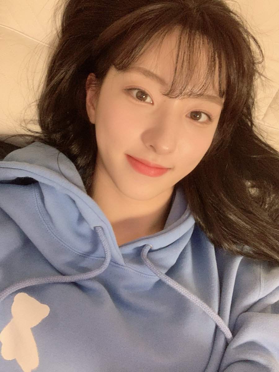 서리질러 🦋 tweet media