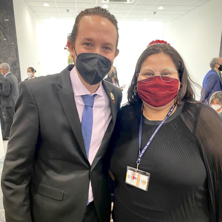CitlaHM's tweet photo. Un honor presenciar la toma de protesta del binomio presidencial @LuchoXBolivia y @LaramaDavid de Bolivia

Un gusto saludar e intercambiar con @AndronicoRod y Freddy Mamani, presidentes de la Cámara alta y baja.

Coincidí además con compañeros como @alferdez y @PabloIglesias. https://t.co/Ey0nLNVYLR