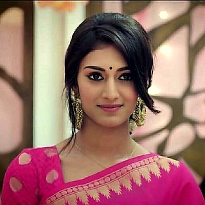 AK3Wonder's tweet photo. EjF Rules 3M IG Hearts

You inspired us as Dr Sonakshi Bose as well as Prerna Sharma. You have lived these characters and we could connect because of your conviction and brilliantly portraying both the characters.
#EricaFernandes @IamEJF https://t.co/BmanEDD8Hw