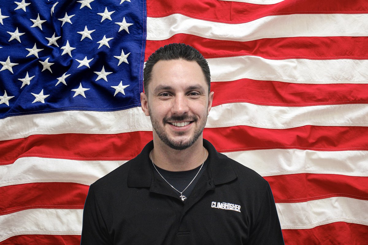 skymount's tweet image. On this #VeteransDay, we celebrate everyone who served, but most importantly the people in our lives who took the oath. We would like to thank our Skymount employee James for his service! We Salute You!

#veterans #veteransday2020 #skymount #skymountpg