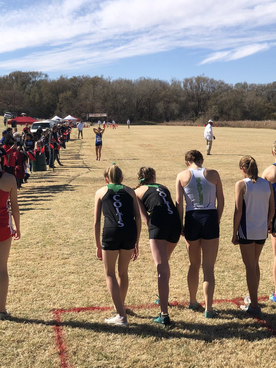 colts_cc's tweet photo. These girls worked so hard to get to regionals, it was awesome to see two Freshman get to have this experience! https://t.co/mP6EtlZiC6