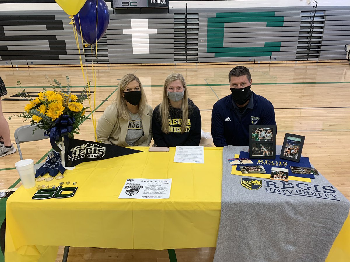 SkuttCatholic's tweet photo. Congratulations to Bre Skala of @SkuttCatholicVB! She has signed to play volleyball at Regis University. We cannot wait to see you soar with @RegisVolleyball! https://t.co/hvVAXYyYGJ