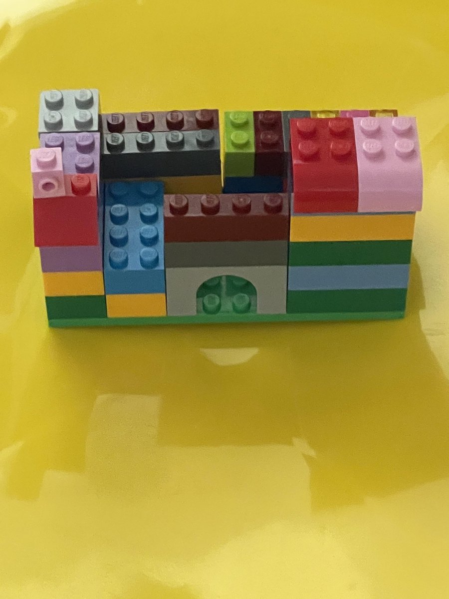 SaraWoodhead's tweet photo. This week we are learning about families. We talked about the different places people live. Yesterday we made houses out of blocks or legos. The kids were so proud of their work! #CESVirtualCoolCats #virtualprek https://t.co/WuLBORJHLD