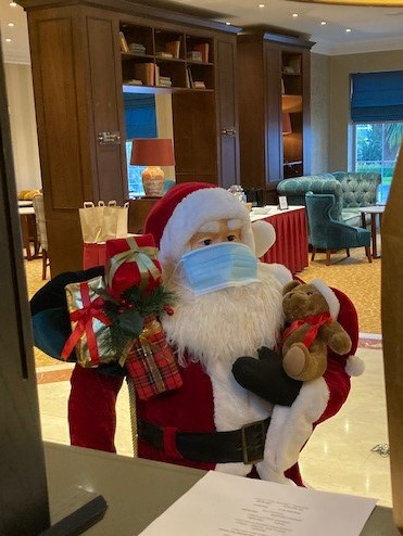 Park Hotel Dungarvan (@parkhoteldungar) on Twitter photo This essential services guest checking in today was not happy that we could not clarify if we would be fully open in December. He stated he can't plan a busy Christmas on short notice.
<a href="/FlynnHotels/">The Flynn Hotel Collection</a> <a href="/IHFcomms/">Irish Hotels Federation</a> <a href="/Failte_Ireland/">Fรกilte Ireland</a> <a href="/MichealMartinTD/">Micheรกl Martin</a> <a href="/LeoVaradkar/">Leo Varadkar</a> <a href="/damienwlr/">Damien Tiernan</a> This essential services guest checking in today was not happy that we could not clarify if we would be fully open in December. He stated he can't plan a busy Christmas on short notice.
<a href="/FlynnHotels/">The Flynn Hotel Collection</a> <a href="/IHFcomms/">Irish Hotels Federation</a> <a href="/Failte_Ireland/">Fรกilte Ireland</a> <a href="/MichealMartinTD/">Micheรกl Martin</a> <a href="/LeoVaradkar/">Leo Varadkar</a> <a href="/damienwlr/">Damien Tiernan</a>