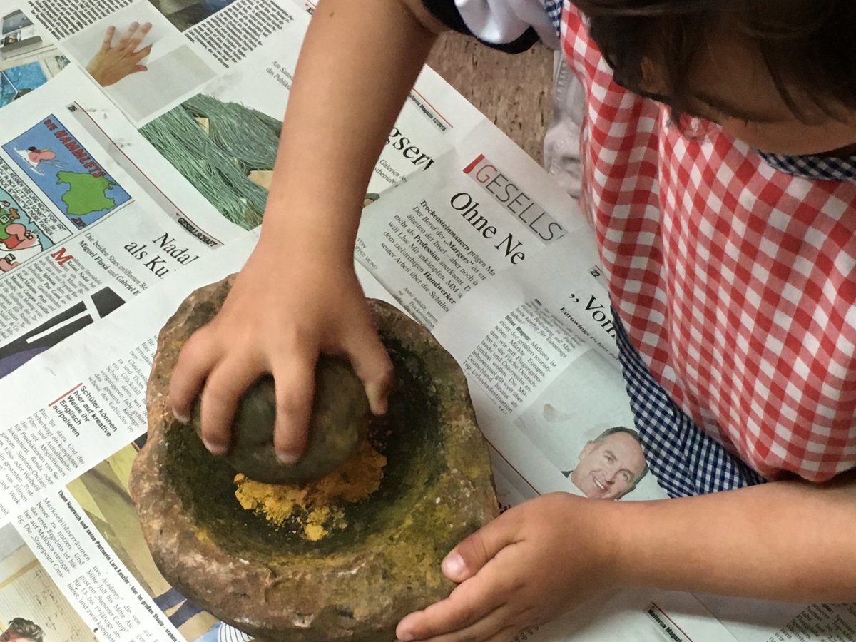 🎭 Un taller de pintures rupestres i un espectacle sobre Aina Moll Marquès amb 'Els Dissabtes a Ca n'Oleo'.

 🪨 Els nins es convertiran, aquest dissabte 14, en autèntics protagonistes de la Prehistòria recreant els primers grafits.

➡️ bit.ly/36pLFFt