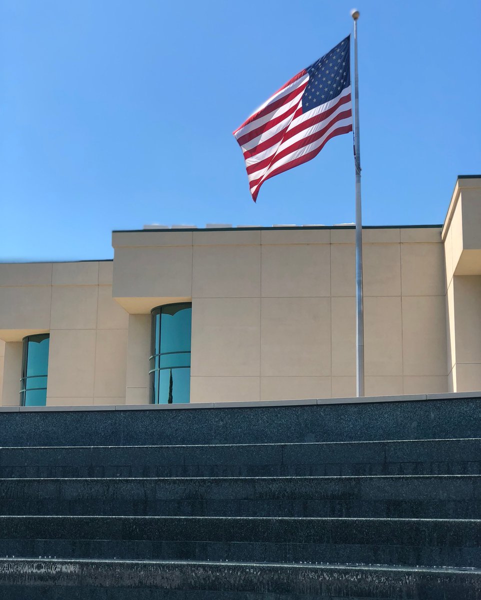 CookMedical's tweet photo. On Veteran's Day, we are grateful for the brave people who have served our country. https://t.co/cMK6fkVy21