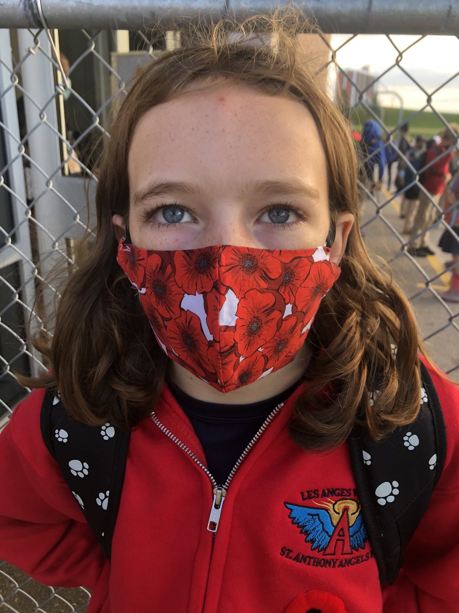 StAnthonyLondon's tweet photo. Wear it Well Wednesday. Special masks today to remember. @Staudt1 @LDCSB https://t.co/Ii0iHdSj3u