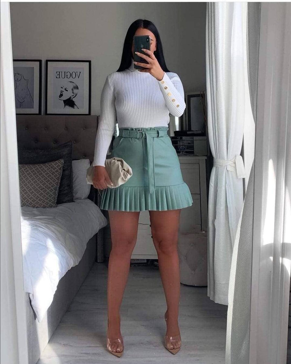 worldfashion606's tweet photo. 🔎 Bottom Pleated Mini Skirt
COLOURS:Black, brown, green
SIZES:S to XXL
PRICE:R250 Breaking news 🔥🔥🔥🔥 https://t.co/l01N7sIAKI