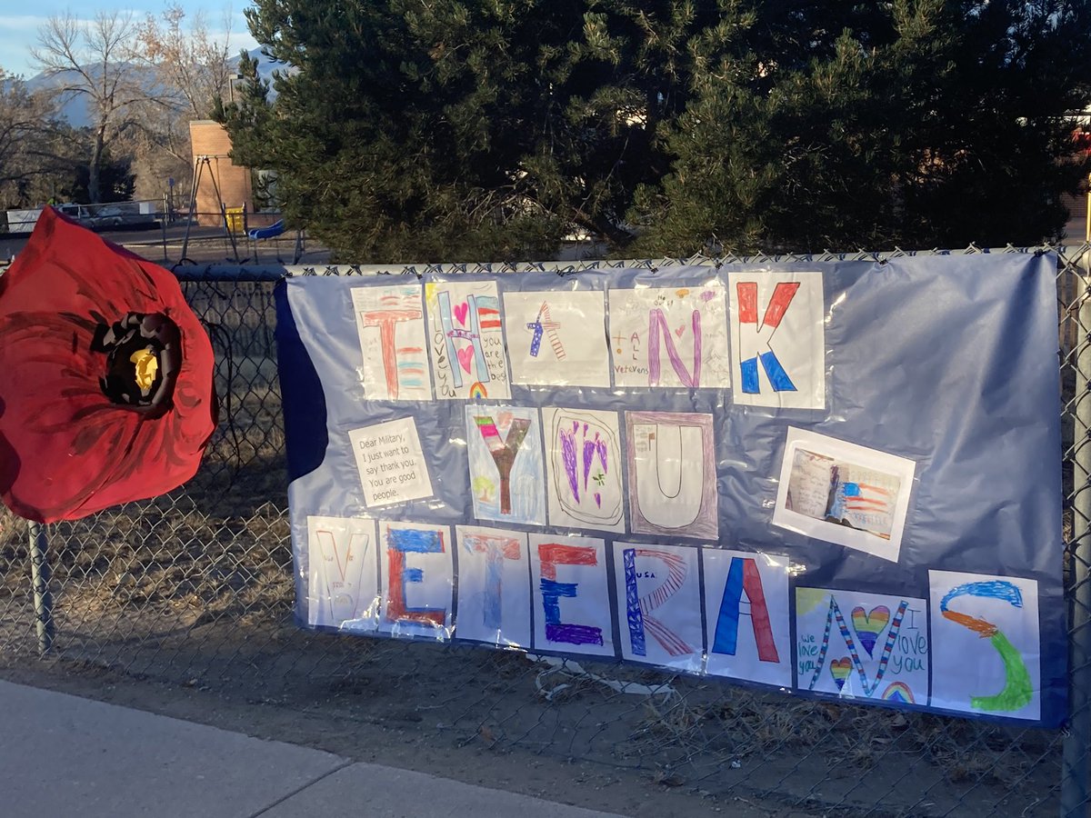 CSSD11Fremont's tweet photo. Fremont students and staff thank our Veterans!!@CSSD11 https://t.co/tzFhl6YMYF