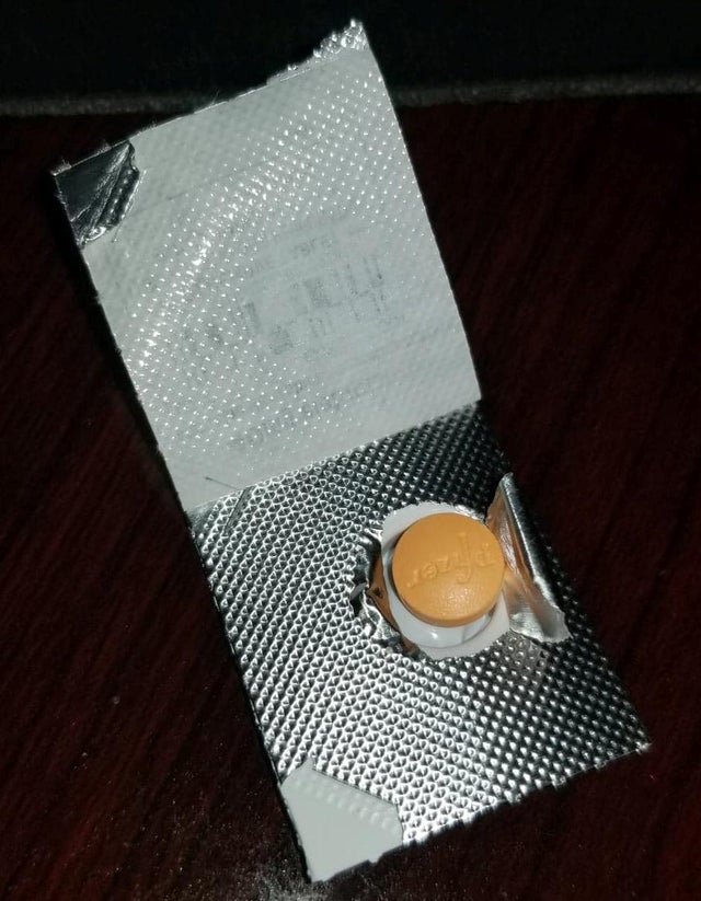 Getting to your rescue medication without the packaging driving you insane. A good day.
#migraine #migraineawareness #migrainessuck #migrainerelief #migrainewarrior