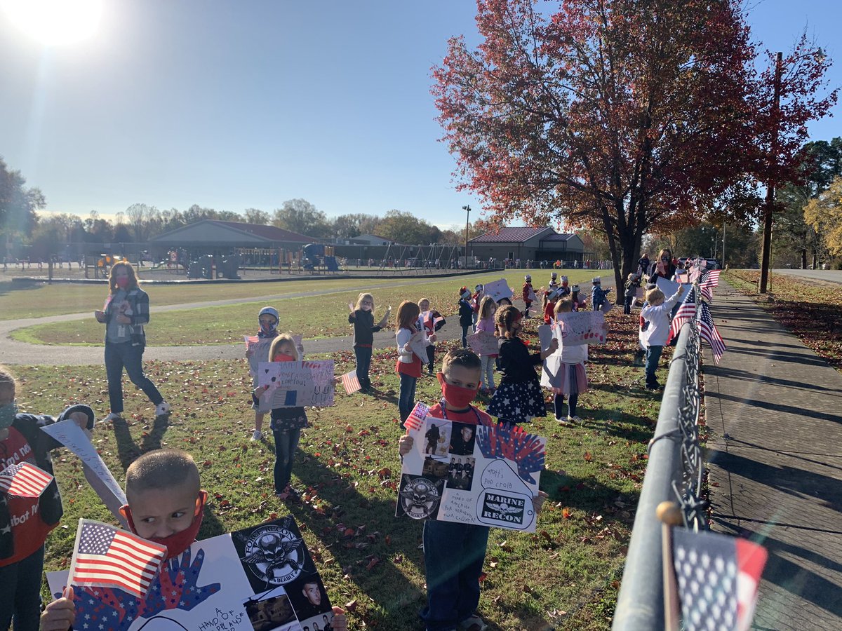 Cabot elementary students salute veterans at drivethrough parade