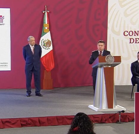 ampatyher's tweet photo. #UnidadYTrabajo #SomosCTM Las trabajadoras y trabajadores tendrán la libertad para elegir dónde pueden tener su vivienda se evitará el coyotaje y la corrupción: @CTMSalgadoFern1 #SrioGralAdjunto de  nuestra @CTM_MX @ADS_Americas @DSTInfonavit @ONUHabitatMex @Infonavit @OITMexico https://t.co/JdSlHpa9qU