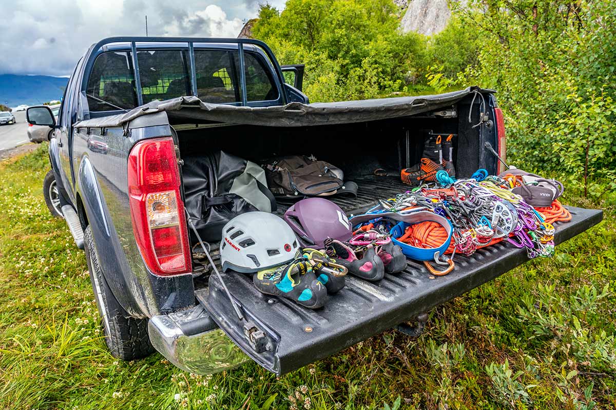 UIAAmountains's tweet photo. This month the UIAA Safety Commission tackle the subject of half rope usage:

https://t.co/u3Ee9VpeEf https://t.co/56RntrLt4W