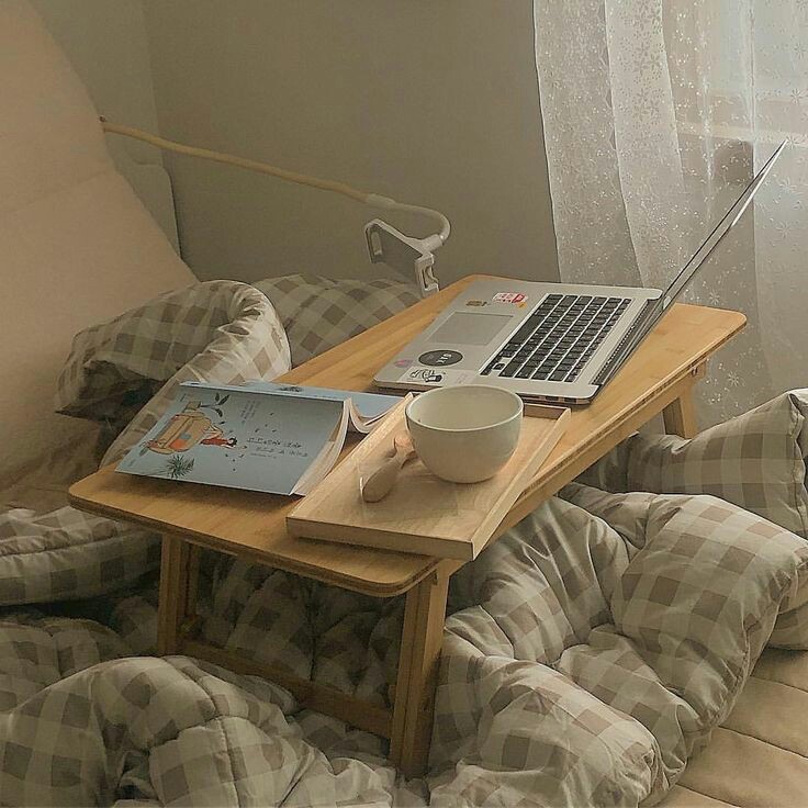 asolegrey's tweet photo. an ode to the sweet and tender moments in daily life https://t.co/hCGP4qlYDD