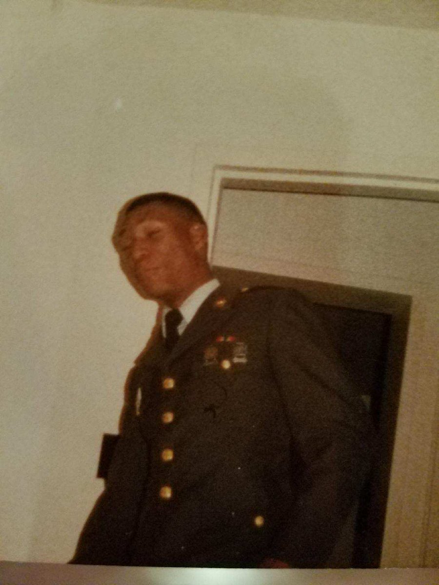 Dmo2Tall's tweet photo. Today holds a special place because a lot of my family members have served and I honor their commitment.
Thank you to My Dad and Uncles https://t.co/eeQYiAhlo6
