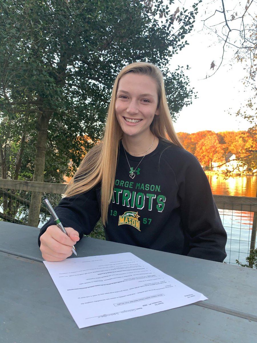Congratulations to Georgia Spangler - she will continue her Lacrosse career at George Mason Universtiy.  #cougarpride <a href="/IMChesapeakeHS/">Chesapeake High School</a> <a href="/MasonAthletics/">George Mason Athletics</a>