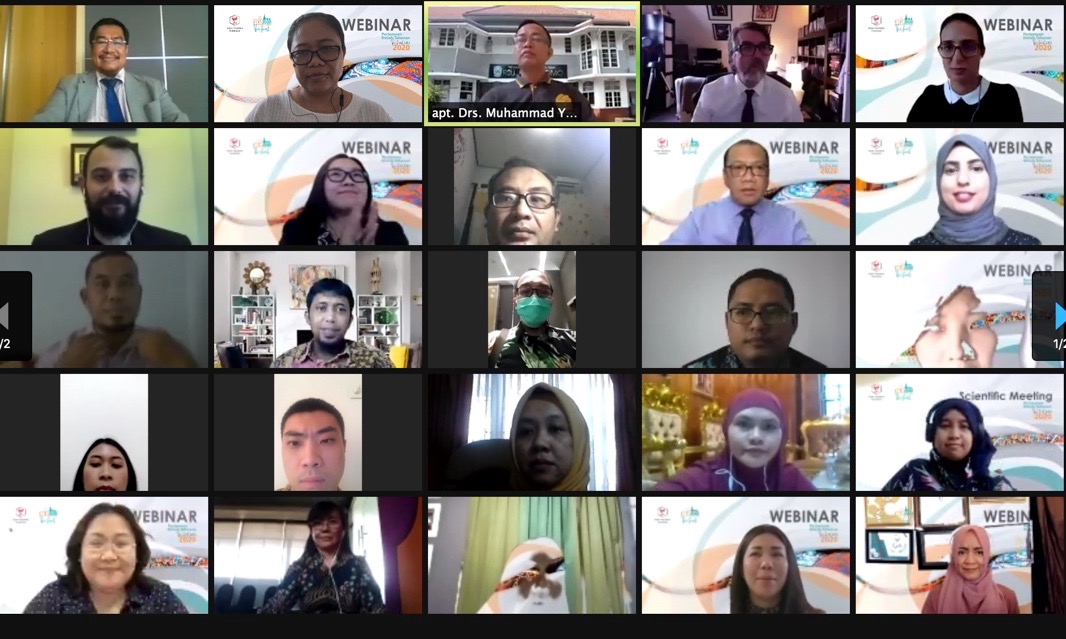 FIP_org's tweet photo. Last week, 60+ Indonesian #pharmacists successfully completed the 1st FIP Train the Trainers programme on workforce development: “From early career training to advanced practice: Developing training for career advancement in #pharmacy”. Congratulations! #TransformingPharmacy https://t.co/gDqHI7gVd3