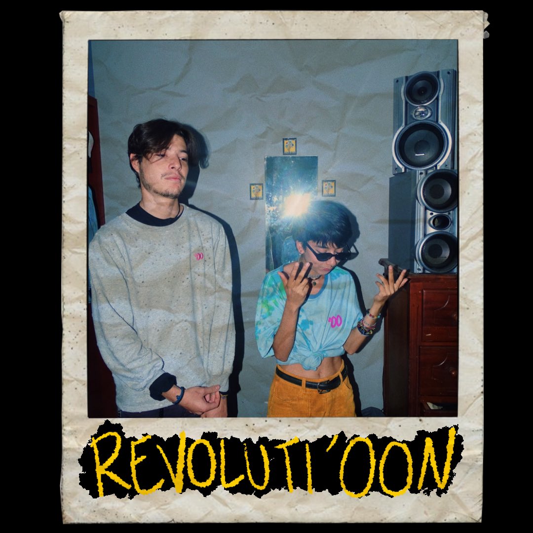 Summer_of_00's tweet photo. NUEVO DROP
VIVE TU JUVENTUD 
Suéter 100% algodón https://t.co/wUmvAAWfF7