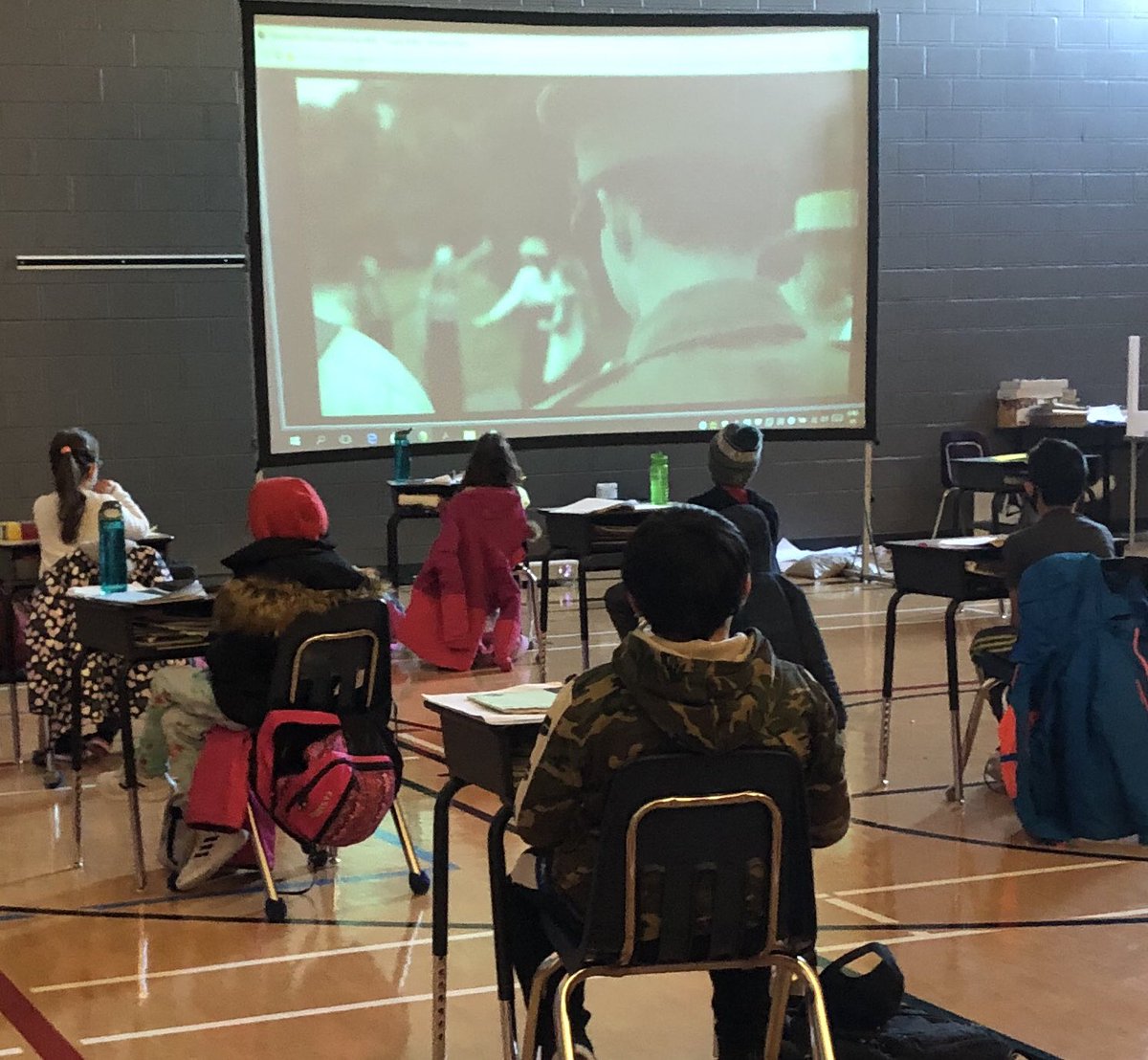 Queenston School tweet media