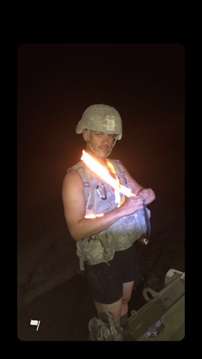 kozmo3141's tweet photo. Happy Veterans Day to all my brothers and sisters in arms, thank you for your service and all you do! 🇺🇸🇺🇸🇺🇸 https://t.co/1O020kbjCU