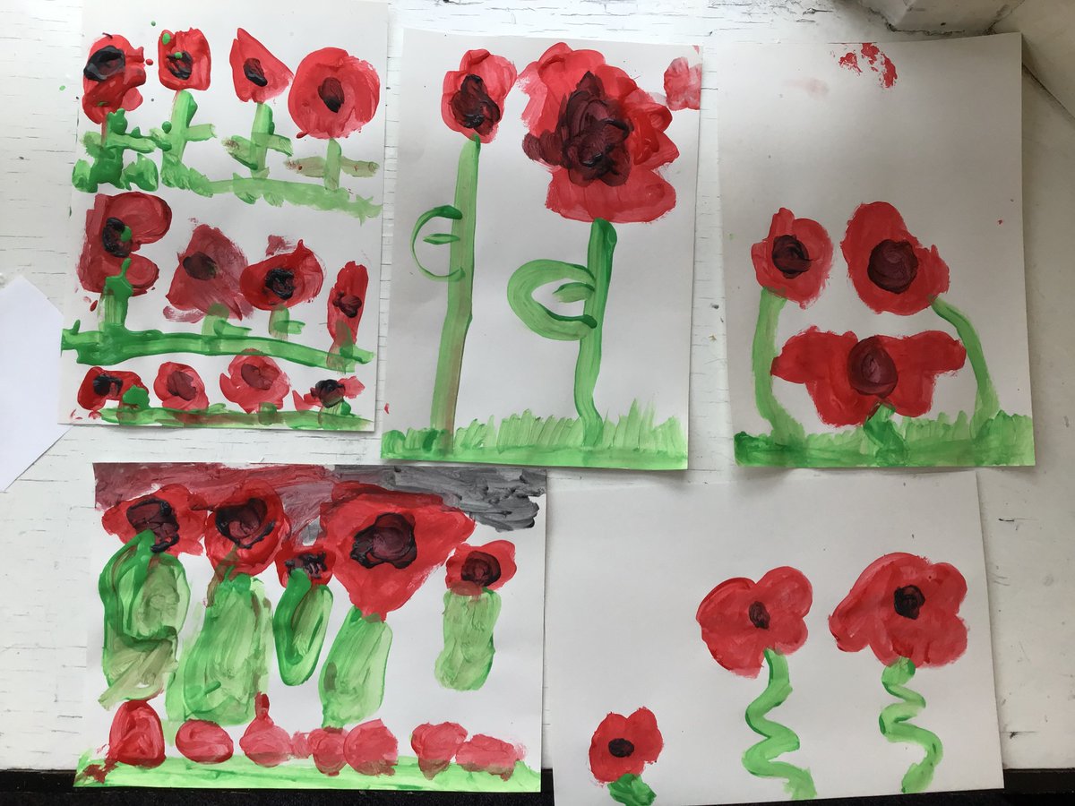 Year 1 have been creating some poppy pictures today as well.