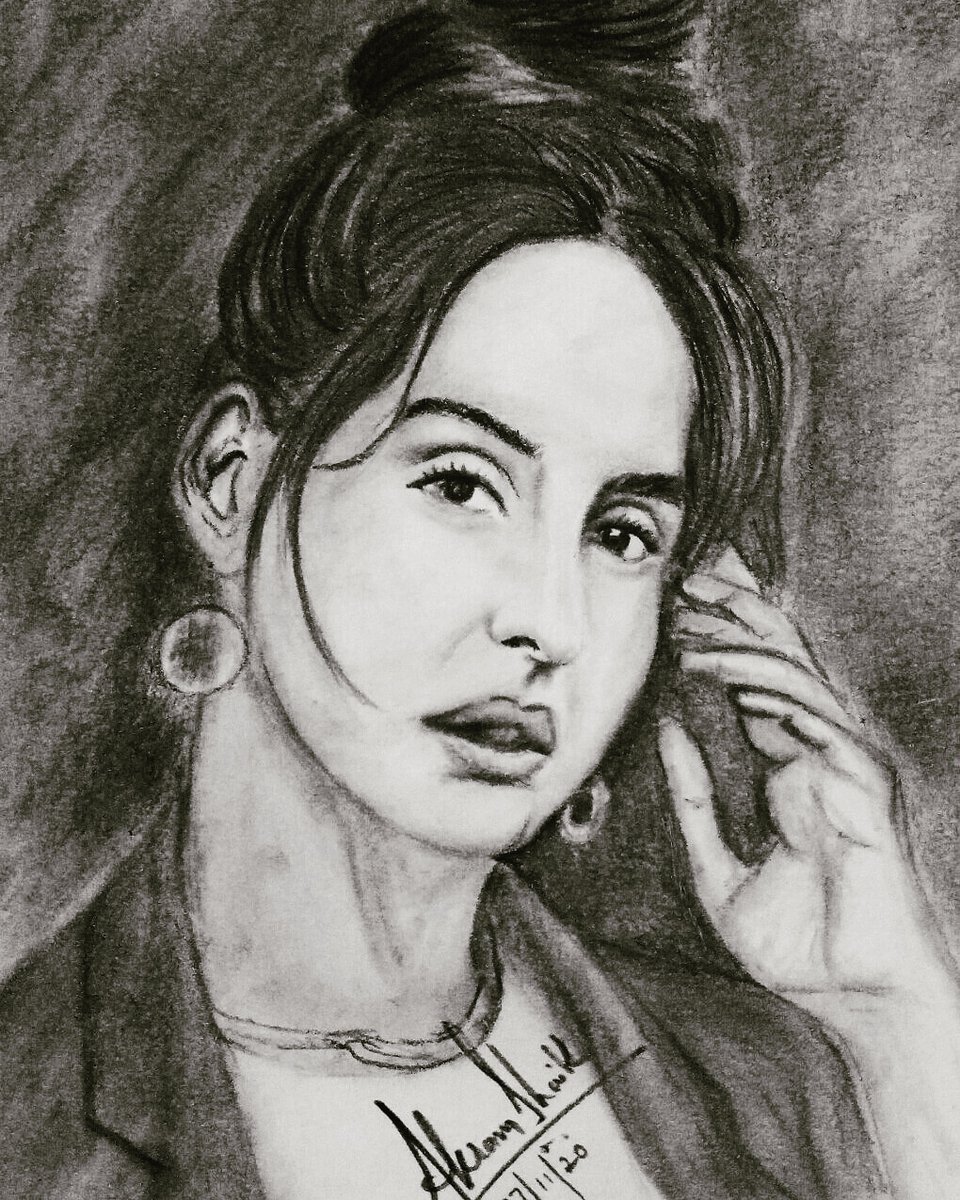 Akramdancecom's tweet photo. "why don't we celebrate dancers the way we celebrate Actors?
It takes years yo learn balancing, half of us can't even balance while walking"
- Nora Fatehi
Sketch Artist- Akram Shaik
Portrait of @norafatehi
#akramshaik  #sketchartist  #potraitsketch #norafatehi #graphitepencils https://t.co/yf1naidWdQ