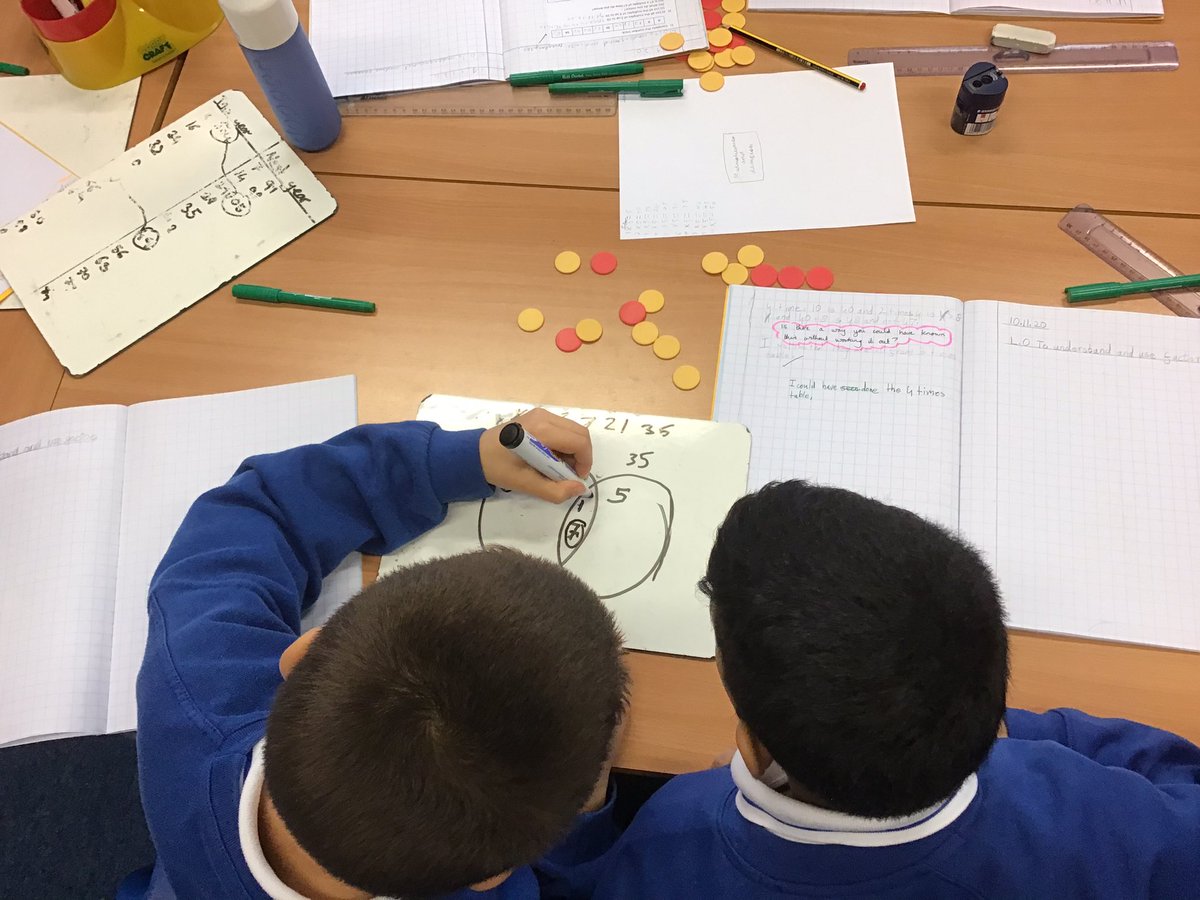 BSNJSV's tweet photo. #XFactors Using our knowledge of times tables today in #JSVY5 to reverse engineer numbers and calculate what their factors are, how many they have, and which factors they share in common with other numbers. We used Venn diagrams and factor bugs to support us! #FactorExtractors https://t.co/ETtQQWtDXz