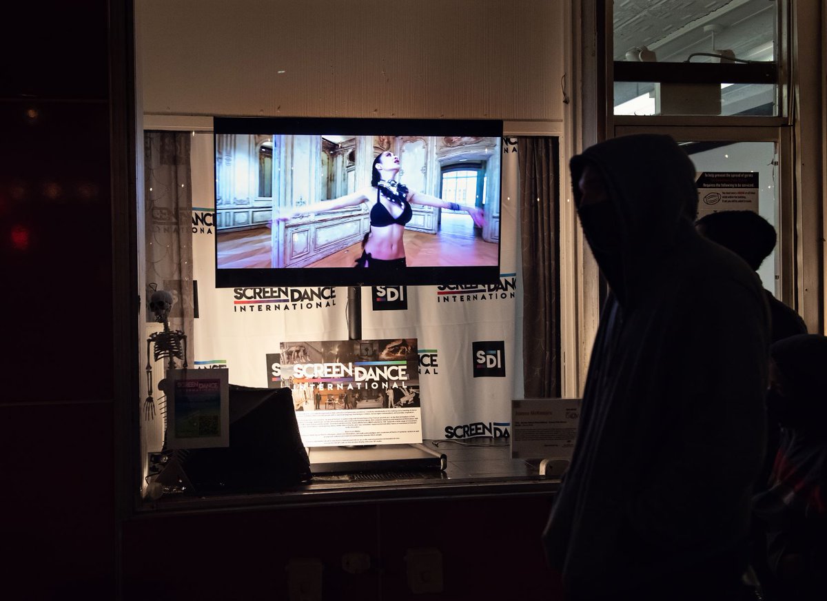 ypsiGLOW's tweet photo. Thanks #ScreenDanceInternational + curator Joanna McNamara for sharing 2020 dance film shorts from across the globe for #ypsiGLOW!  The array of urban street dance, contemporary ballet + dance mesmerized us in the windows of #StylezUnlimited.  Photos by Leisa Thompson. #ypsireal https://t.co/nNUkciInFN