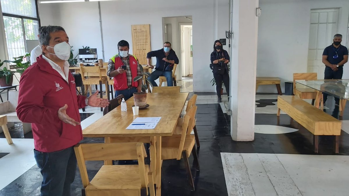 Hoy en La Paz 482 se realizó la firma de un acuerdo entre la <a href="/Muni_Indep/">Municipalidad de Independencia</a>, <a href="/Seg_Publica_Ind/">Independencia segura</a> y el Departamento de Tránsito con los representantes de las bodegas de La Vega que se ubican en la comuna para coordinar tareas de ordenamiento de los flujos que se desarrollan ahí 🤝