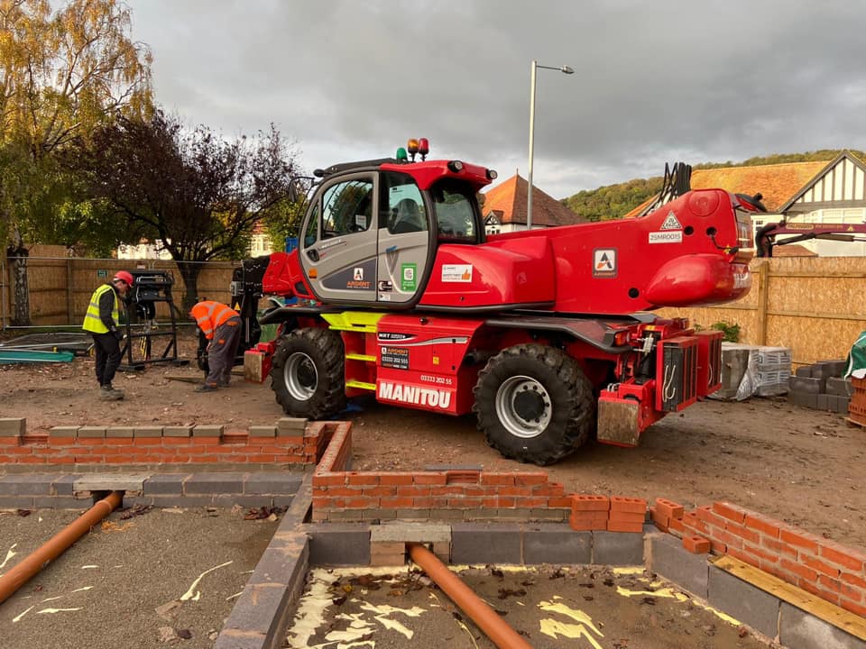 ArdentHire's tweet photo. A new rototelehandler out on site this afternoon.
Contact us to arrange your hire, with or without operator.
roto@ardenthire.com
#ardenthire #rototelehandler #roh #constructionuk #passionpaceperformance https://t.co/AE4v1zaX6x