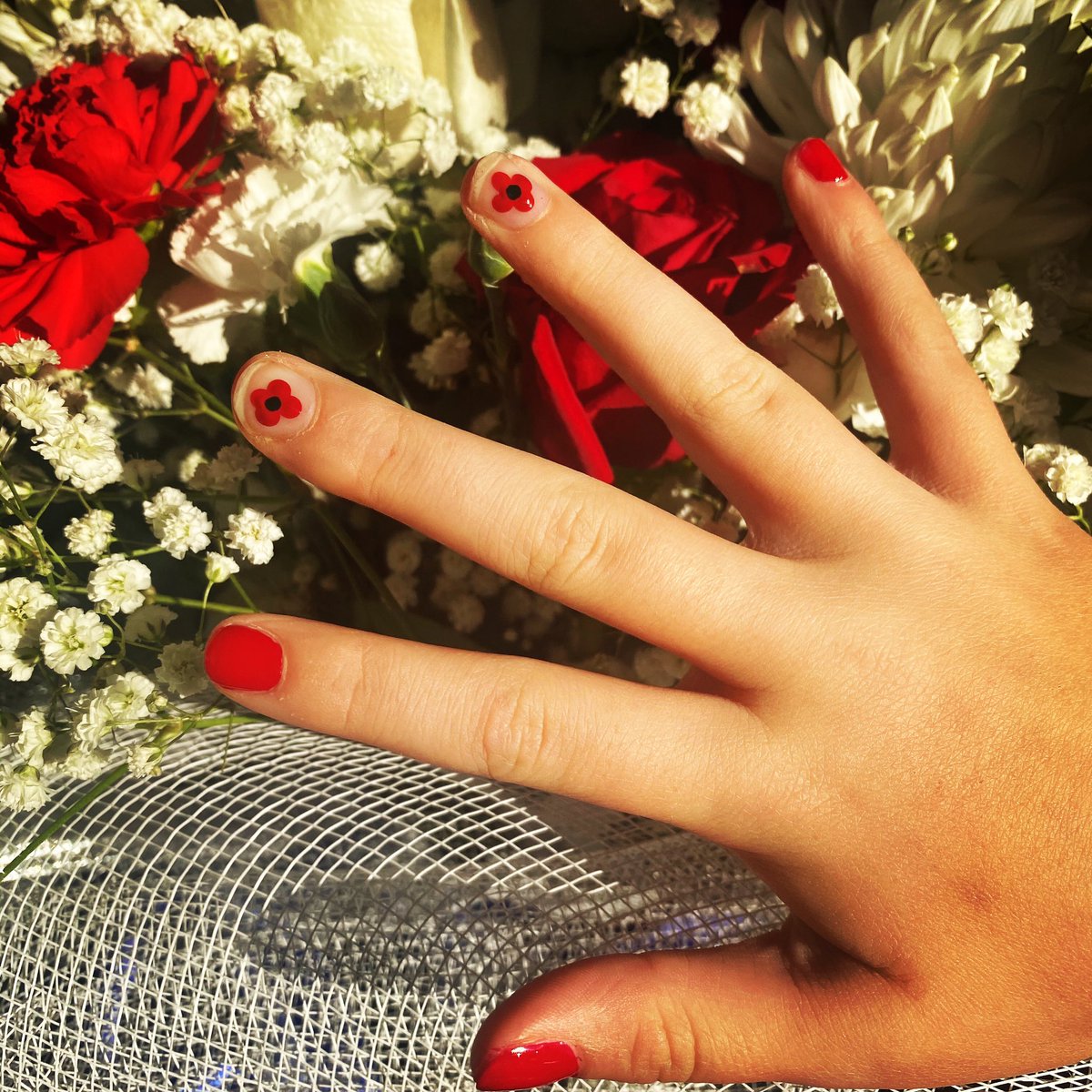 #LestWeForget 

Always in our hearts, and now on our fingers... expressing love through a child’s eyes #thankheavenforlittlegirls #thiswaywedontloseourpoppies