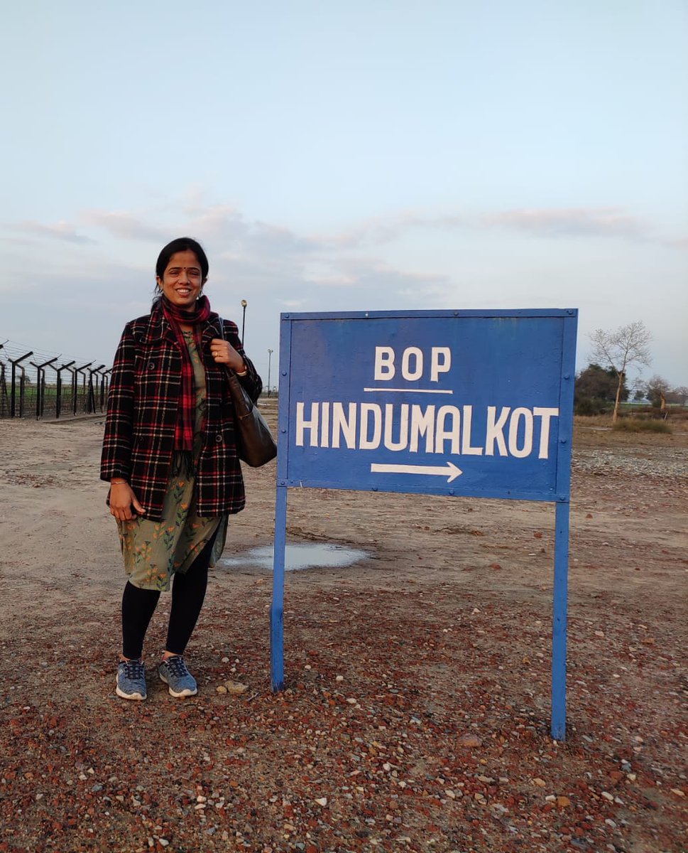 Dr. Seema Bishnoi #IRTS has achieved significant landmarks↗️ in Train Operations🚄 &amp; Employee welfare, running 1960 Cracks, 252 Long-hauls, ⬇️ wagon-turn around 🕞 to < 1 day.

We congratulate🎉 her for the prestigious #NationalRailwayAward2020🚂
#IRTSMovingIndia #MRAward