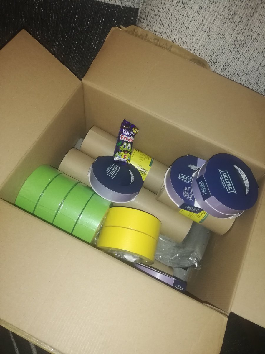 HomelyDecorator's tweet photo. Quick delivery as always from @MyPaintbrushUK my little 4 year old girl can't wait for me to get home as she knows there is always a chocolate inside. Thanks again. @deltectape https://t.co/5nymZ8VifK