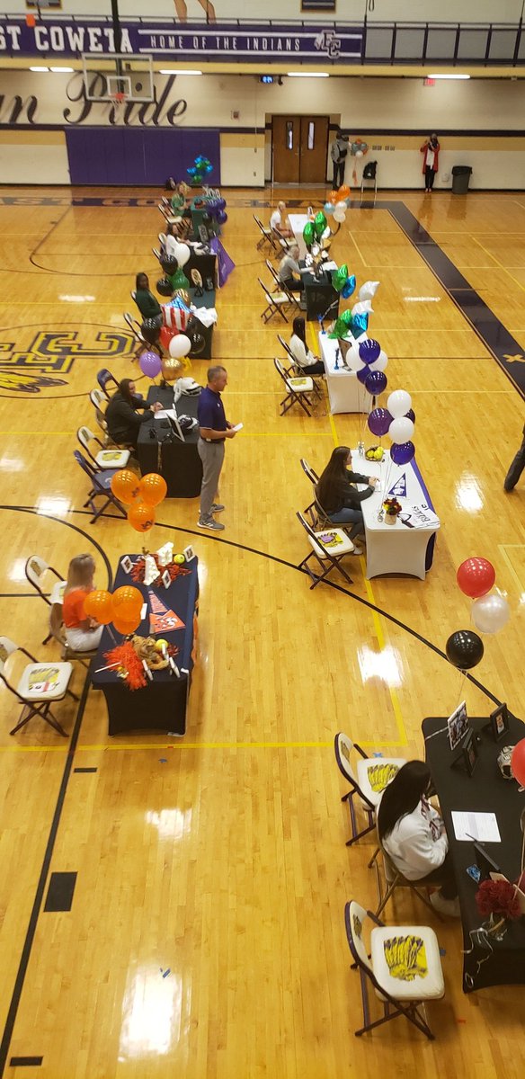 EC Softball signing day!!! Proud of these seniors!!!!! <a href="/12_livie_12/">liv✰</a> <a href="/kenadie_cooper/">Kenadie Cooper</a> <a href="/Kylieferg_3/">Kylie Ferguson</a> <a href="/ashleighgriff27/">Ashleigh Griffin</a> <a href="/KaliyahMatthew2/">Kaliyah Matthews</a> <a href="/molliepeacock_/">mollie grace</a> <a href="/kltaylor18/">Katie Taylor</a> <a href="/maciewiggins9/">macie wiggins</a> @MakaylaSwanso12 <a href="/ElizaKuhne3/">Eliza Kuhne</a>