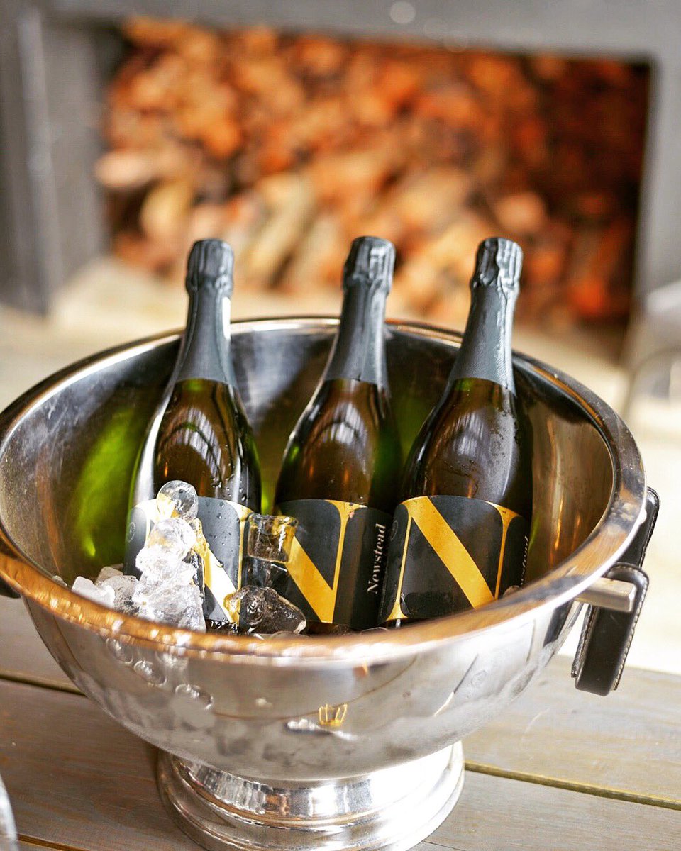 Waiting for news from <a href="/wineonaplatter/">Platter's Wine Guide</a> has us feeling all bubbly! Reaching for the stars. #platter2020 #pletttourism #capclassiquesa #capclassiqueuk #champagnestyle