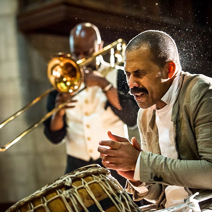 SpiritmuseRec's tweet photo. Happy B-Earth Day to legendary #multipercussionist &amp; formidable #spiritualjazz master, @KahilElzabar !✨ 🎵✨ A true creative innovator, multi-disciplinary artist, composer, arranger, educator, Dr. (PhD), FR Chevalier &amp; speaker of wisdom for cultural &amp; sociological change ✨🤍 https://t.co/Dx8642dQiN