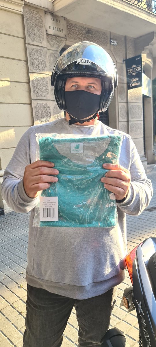 DeRepartidores's tweet photo. @AutonomaRiders @Deliveroo_ES @asoriders Asociaciones unidas Pro Autonomos , @AutonomaRiders , @DeRepartidores 🙌🤙👍💪😎💫💯 https://t.co/dUD8CJmDKu