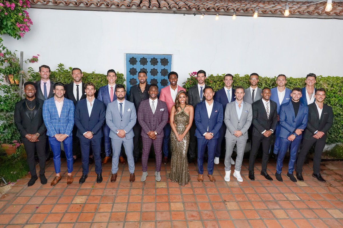 BachelorBob_'s tweet photo. I literally hate that I noticed this. Sorry @ Jay. 
 
#TheBachelorette https://t.co/zDBcBBXtIB