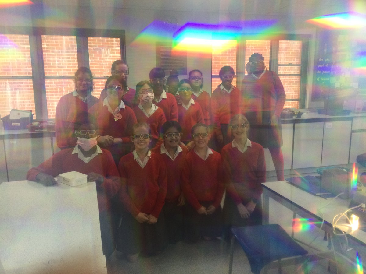 GodstoweScience's tweet photo. #GodstoweUpperIII learning about refraction &amp; dispersion of light today. The girls were enthralled to see how light is made up of 7 colours. We put the refracting lens over the camera to show what they could see through their glasses! #GodstoweScience #ScienceWeek2020 https://t.co/GwV4NltiYq