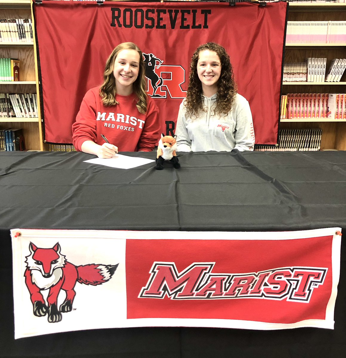 rriderathletics's tweet photo. Congratulations to Rough Rider Senior Jillian Hanna as she has signed her letter of intent to attend Marist College in the fall and play volleyball for the Red Fox. RIDER PRIDE!! 🏐 @KentSchools @RecordPub https://t.co/bqBLfEPjMi