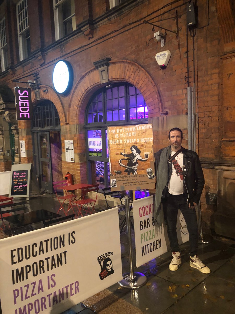 Imnotfromlondon's tweet photo. 3 hours left to get your orders in!
https://t.co/AqVQ2sKFSQ
Thanks so much to everyone who has supported & big up to the venues that have hosted the nights + let our music play over the last 15 years!
#INFL15 #LetTheMusicPlay #ArtIsWork #CoolBars #Suede #SuedeNotts #Notts https://t.co/Td6IoWzswD